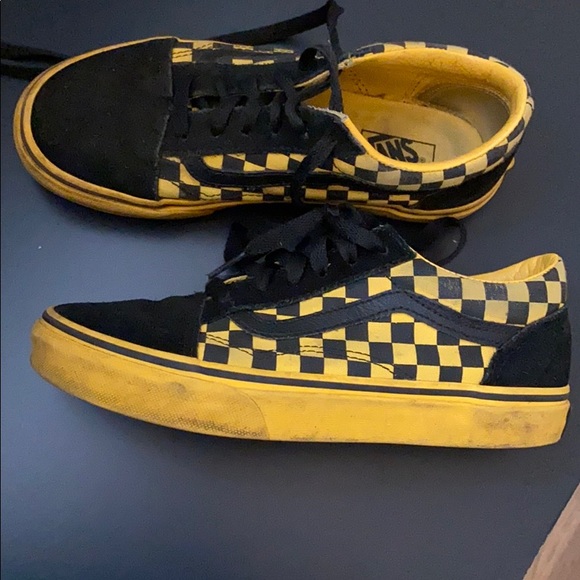 Vans Yellow and Black - Picture 5 of 5